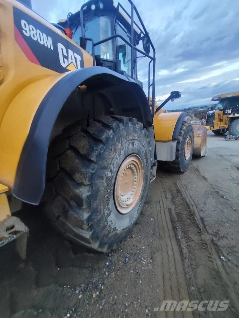 CAT 980M 轮式装载机