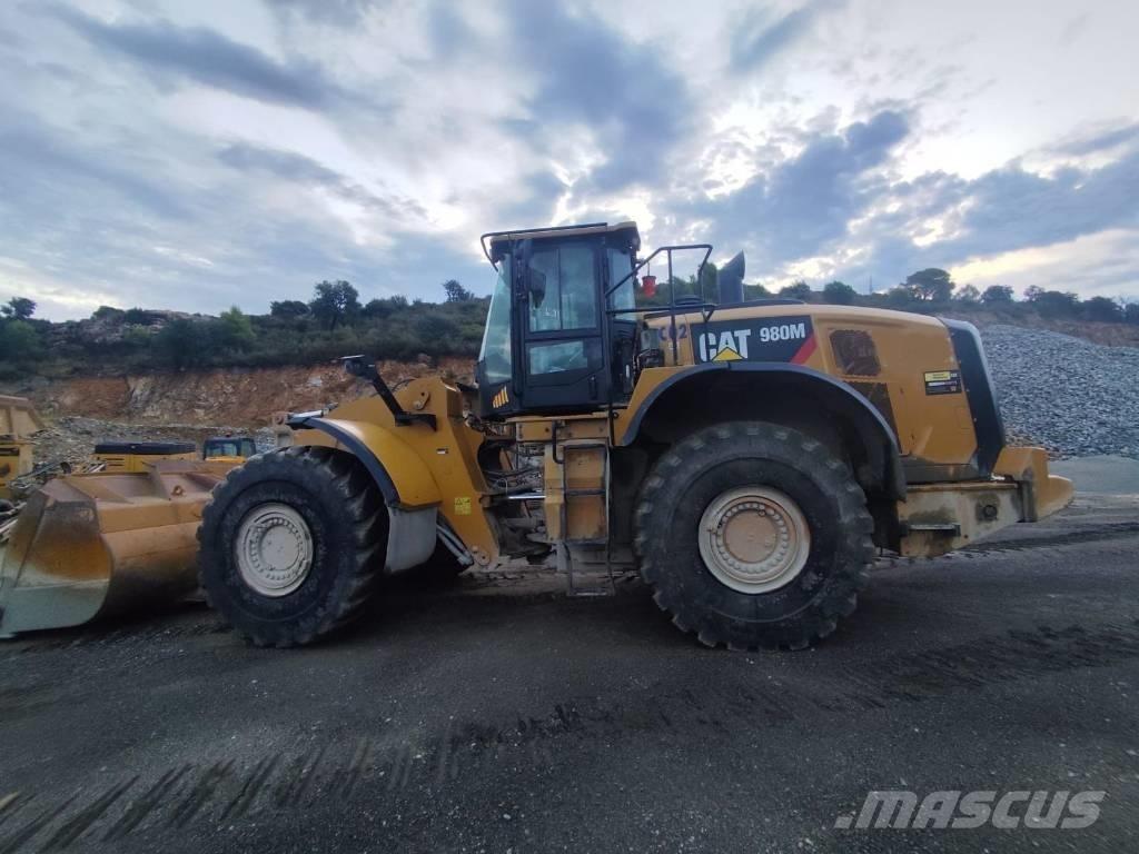 CAT 980M 轮式装载机