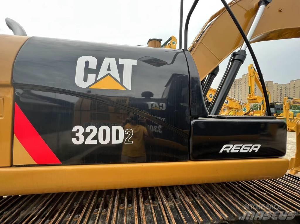 CAT 320 履带挖掘机