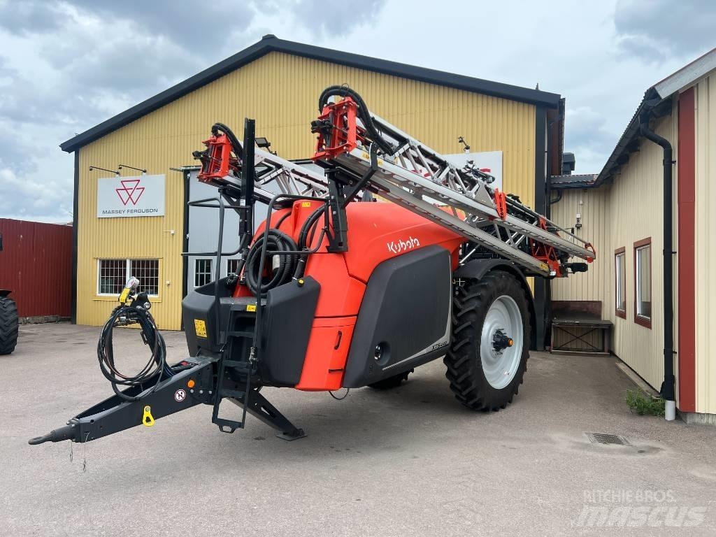 Kubota XTS 4 牵引式喷雾机