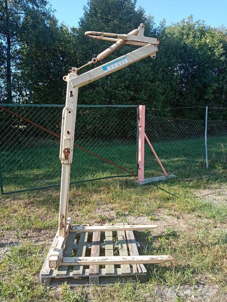 Boscaro MBRA-20 随车折臂吊