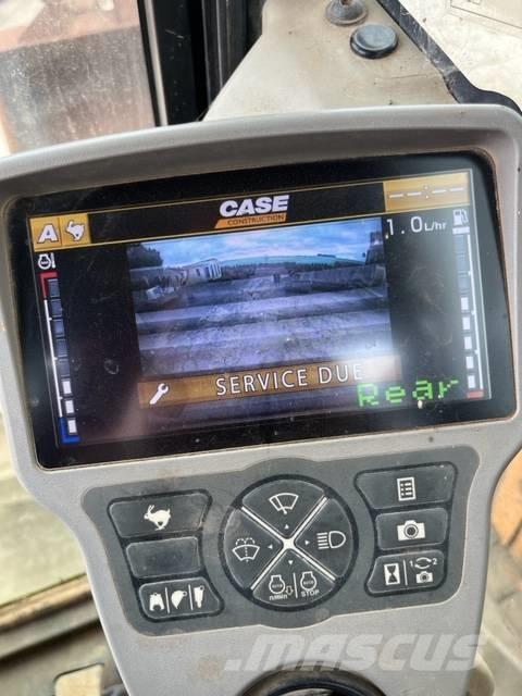 CASE CX 75 C SR 中型挖掘机