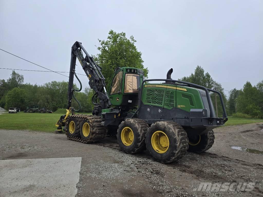 John Deere 1270 G 收割机