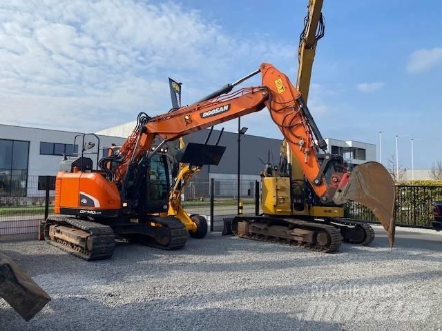 Doosan DX140LCR-5 履带挖掘机