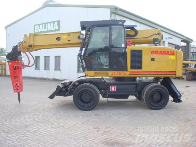 Gradall XL 4300 轮式挖掘机