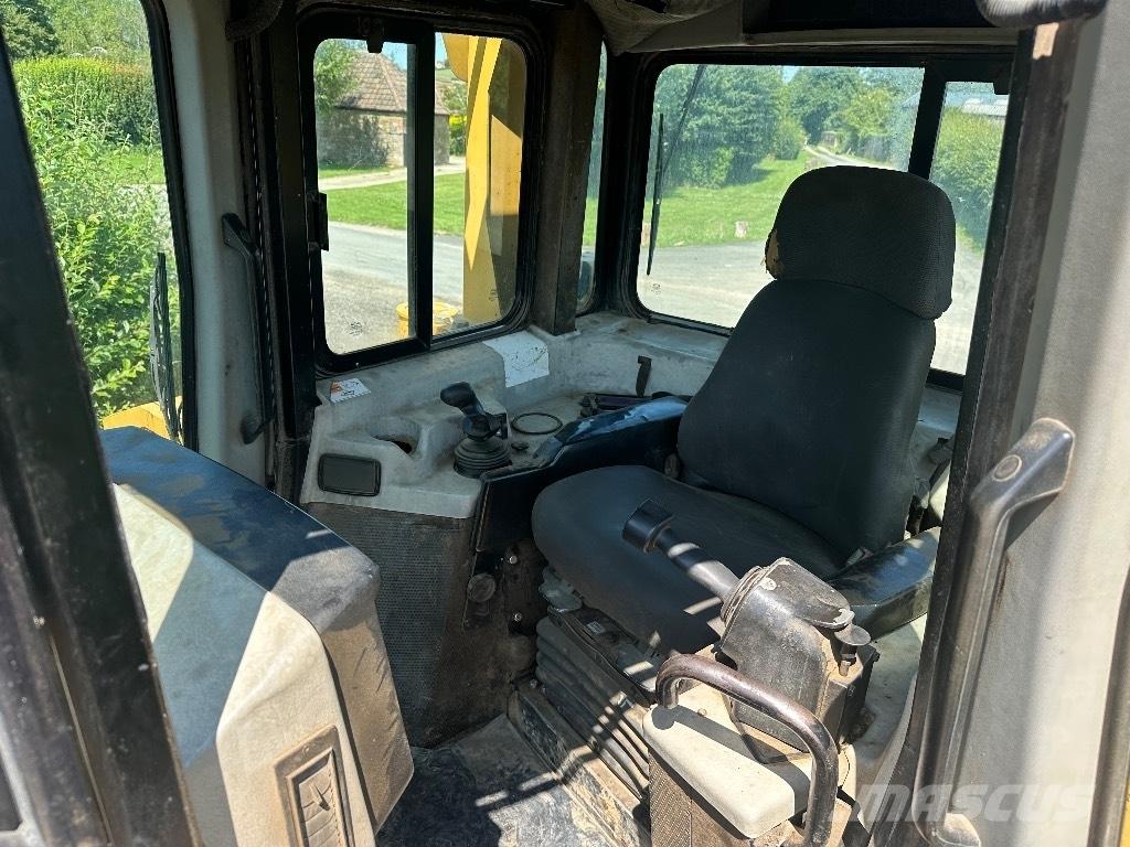 CAT D 6 T LGP 履带式推土机