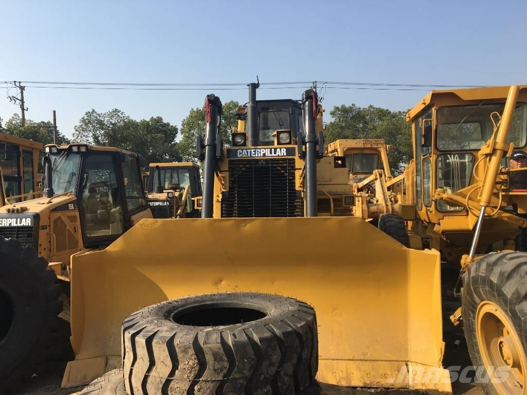 CAT D7H 履带式推土机