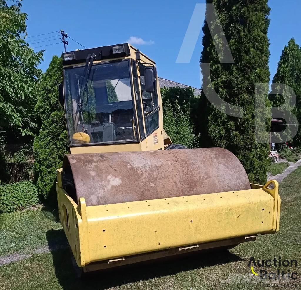 Bomag BW 211 D 单轮压路机
