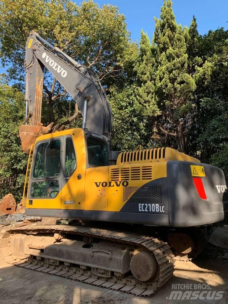 Volvo EC 210 B LC 履带挖掘机