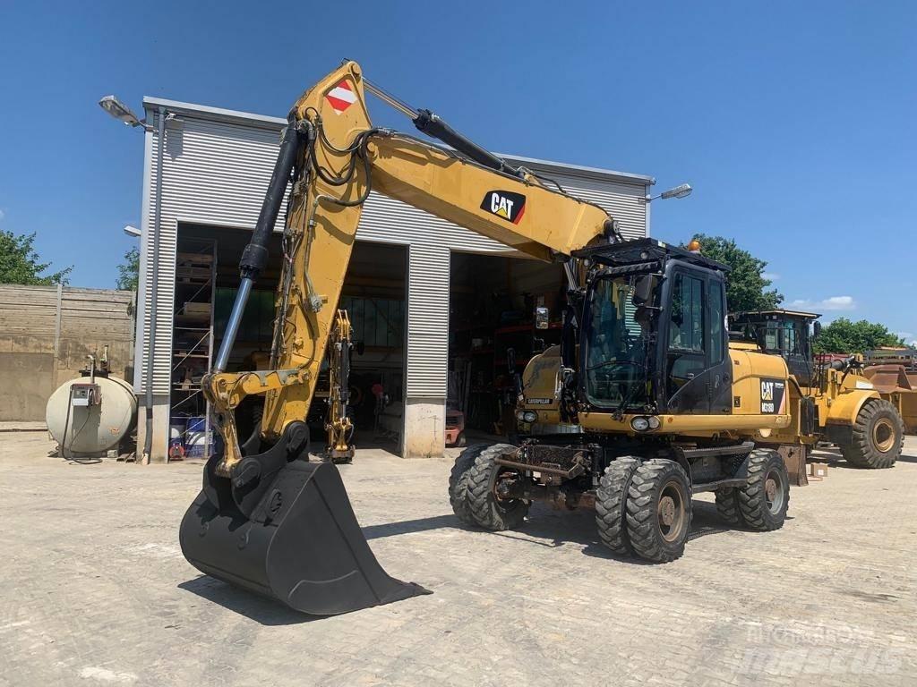 CAT M 318 D 轮式挖掘机