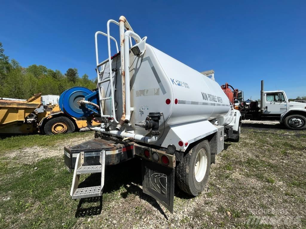 Ford F 750 XL SD 水罐车