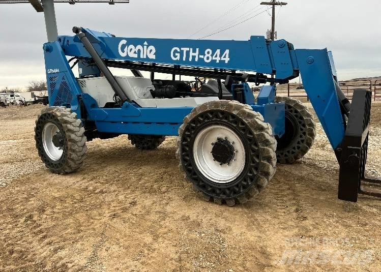 Genie GTH844 伸缩臂叉装车|叉装车