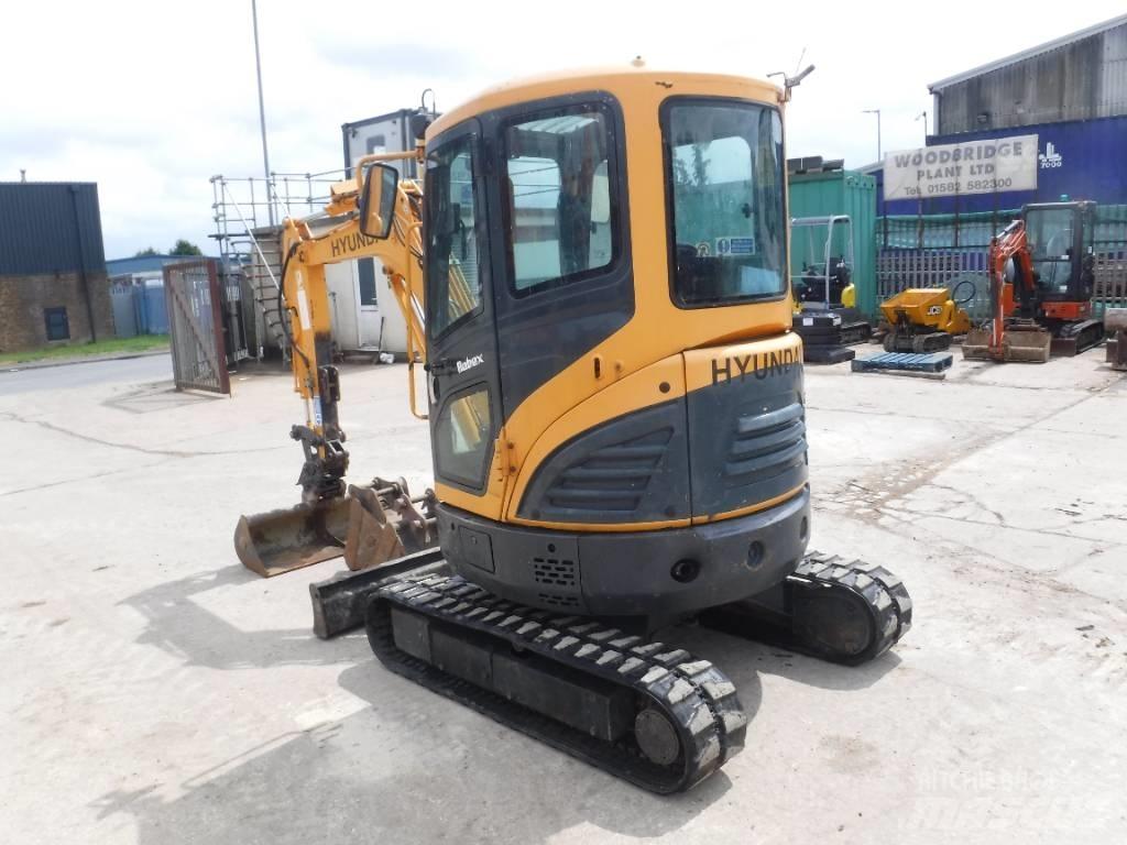 Hyundai Robex 27 Z-9 小型挖掘机