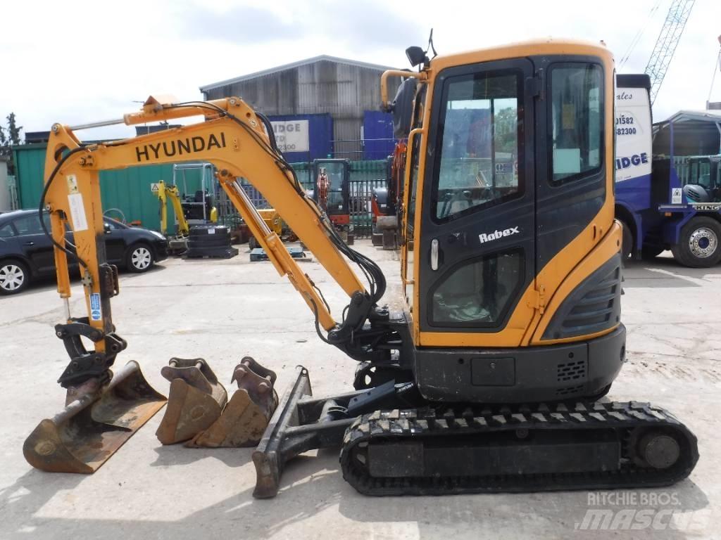 Hyundai Robex 27 Z-9 小型挖掘机