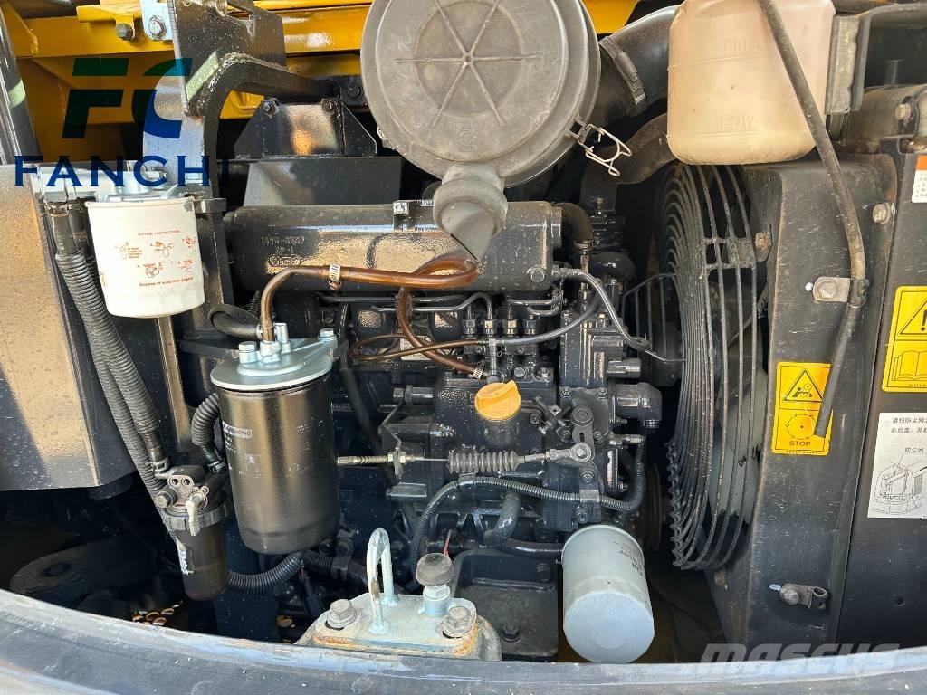 Komatsu pc56 履带挖掘机