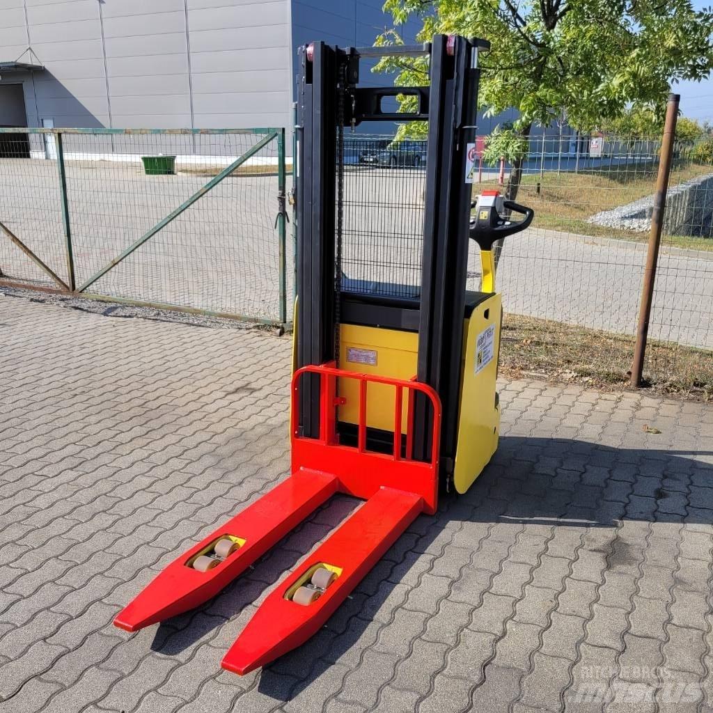 Hyster S1.6 手托盘堆垛机