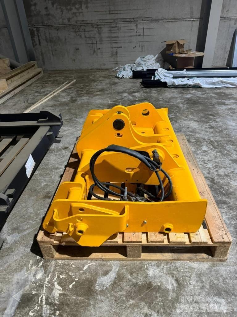 JCB Q FIT HEADSTOCK 其他装载挖掘装置和配件