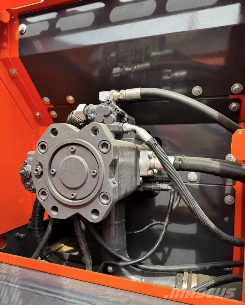 Doosan 225 DX 履带挖掘机