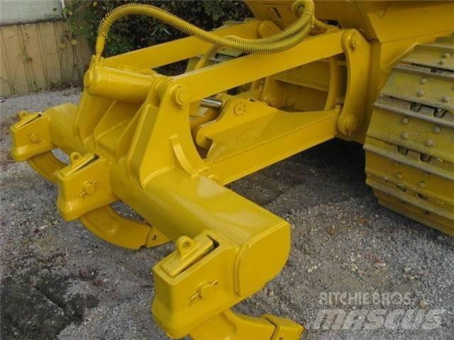 Komatsu D 65 EX 履带式推土机