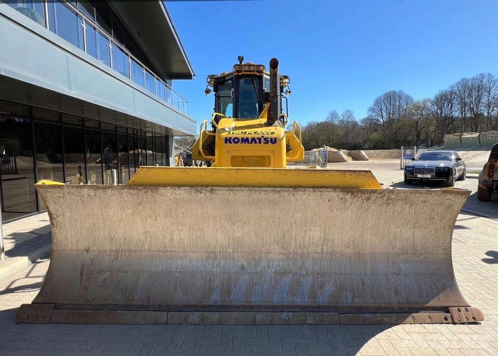 Komatsu D 71P Xi 履带式推土机