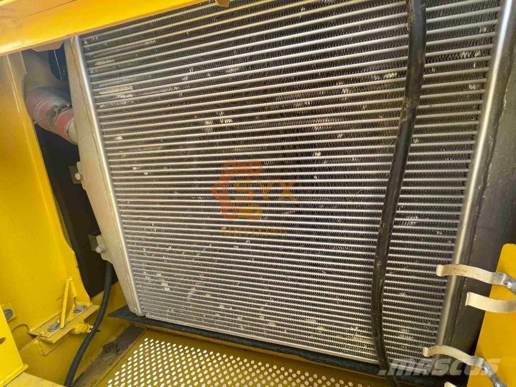 Komatsu PC 450 LC-8 履带挖掘机