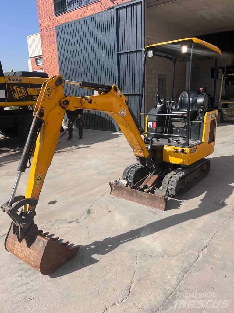 JCB 16 C 小型挖掘机