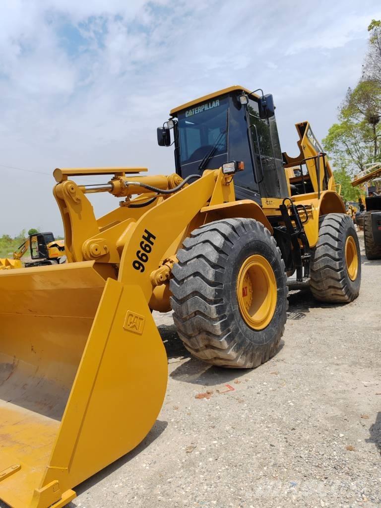 CAT 966 H 履带挖掘机