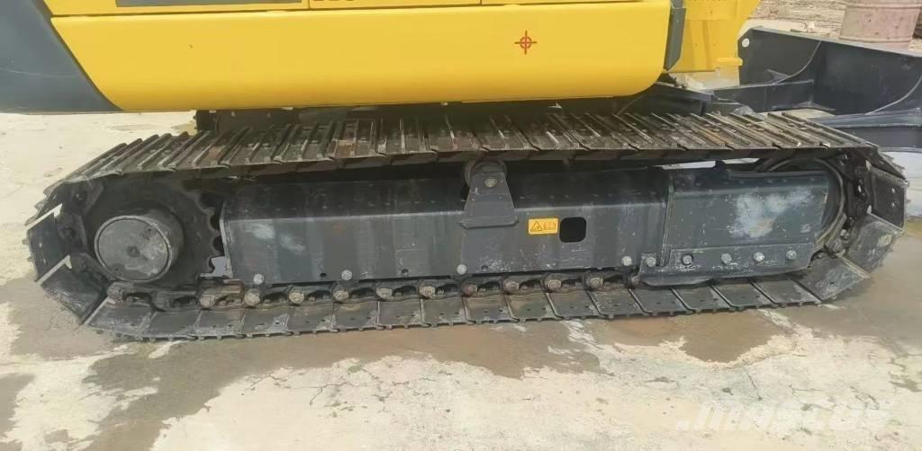 Komatsu PC 58 小型挖掘机