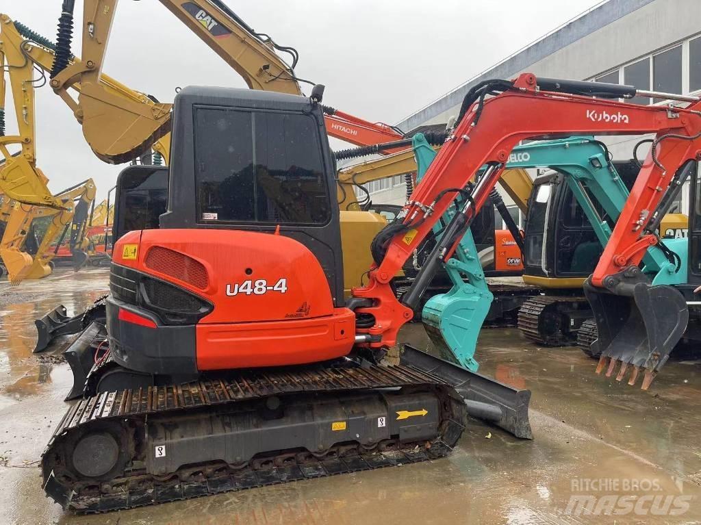 Kubota U 48 小型挖掘机