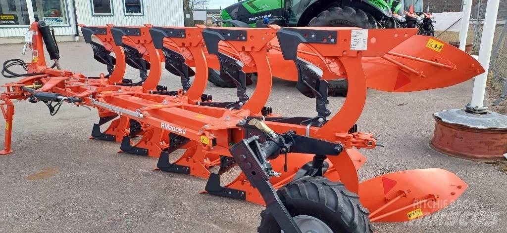 Kubota RM 2005 双向犁