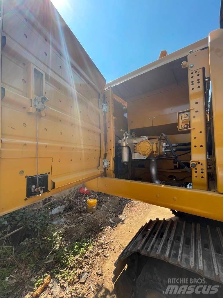 CAT 330 GC 履带挖掘机