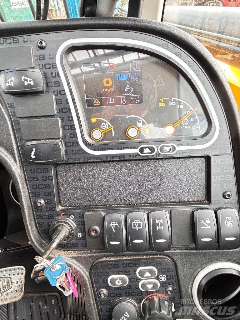 JCB 540-140 伸缩臂叉装车|叉装车