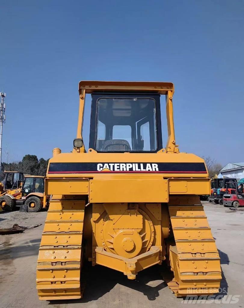 CAT D 6 R 平地机/推土机