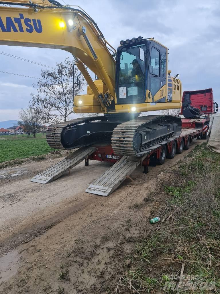 Komatsu PC210LC-11 履带挖掘机