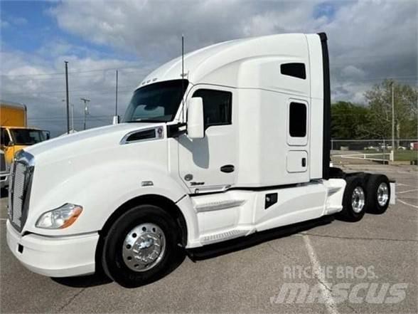 Kenworth T680 牵引车