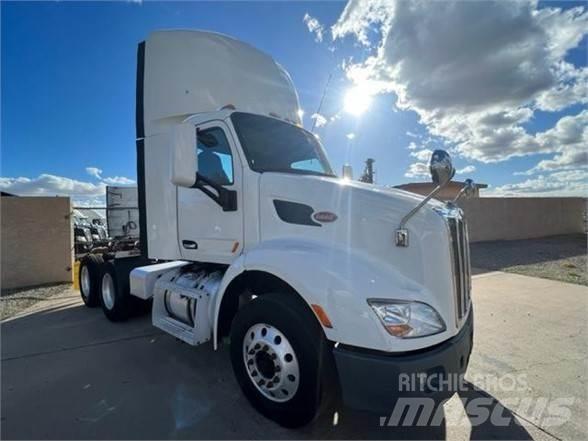 Peterbilt 579 牵引车