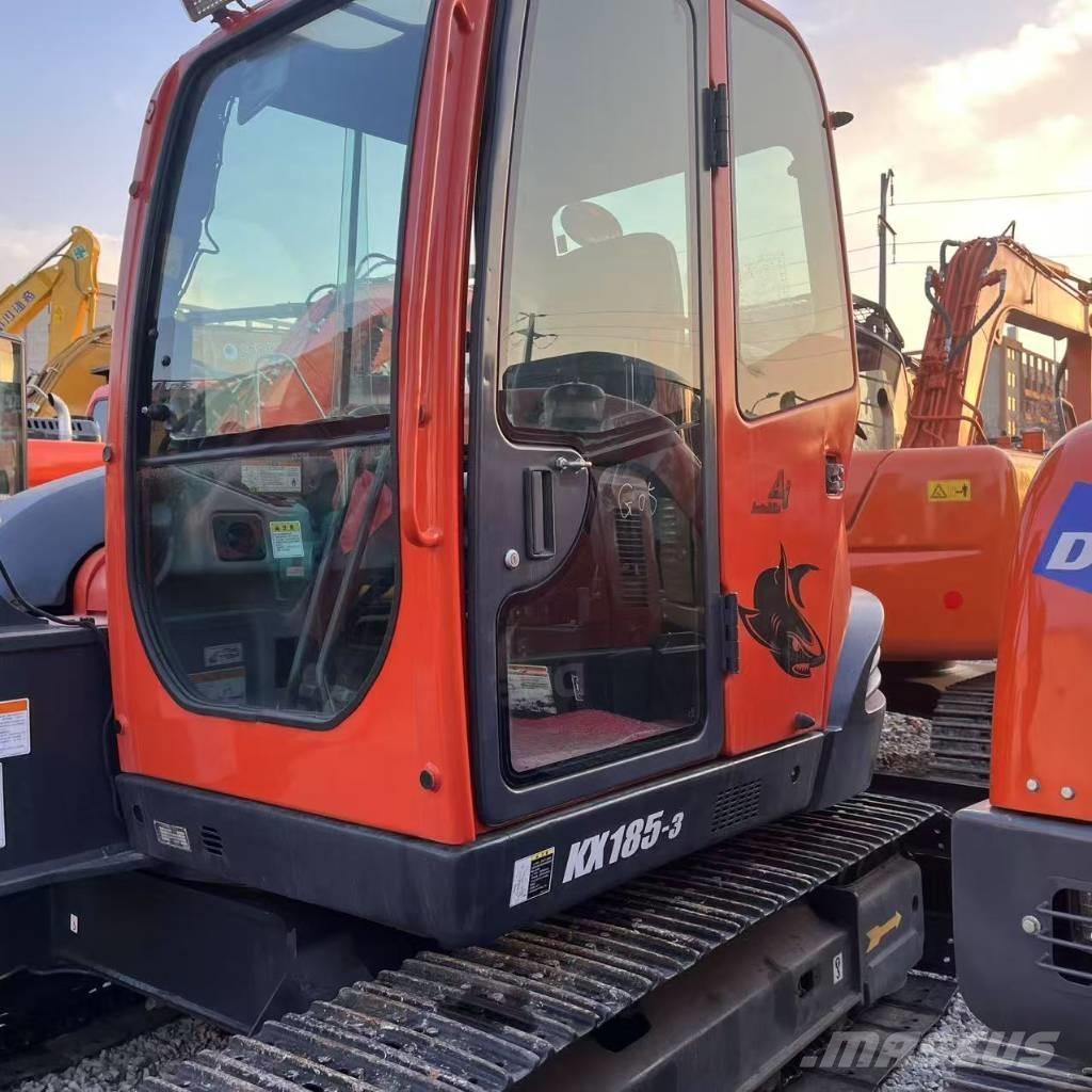 Kubota KX 185-3 中型挖掘机