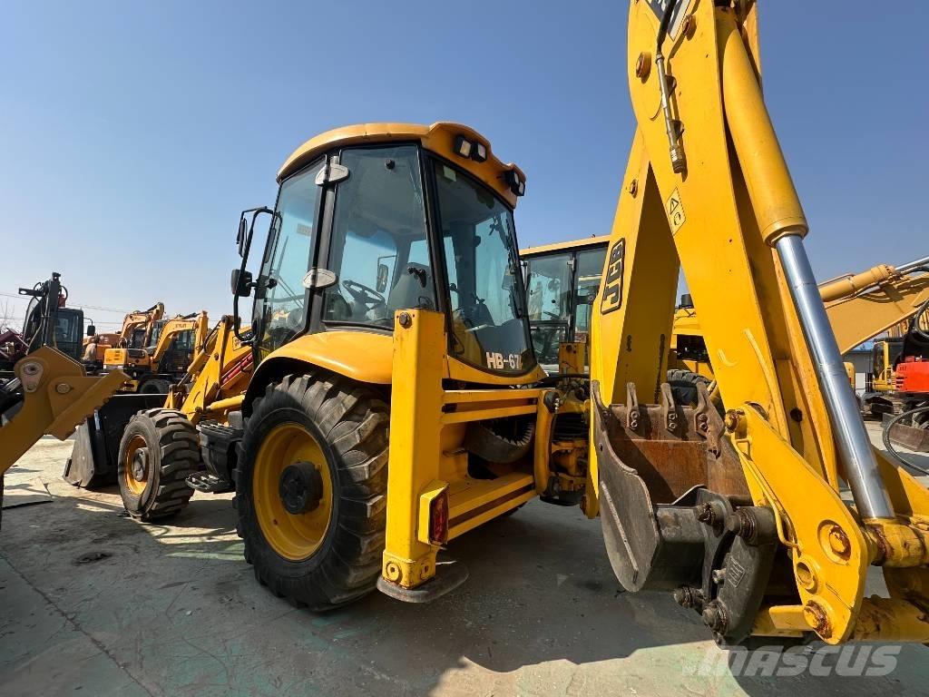 JCB 3 XC 反铲装载机