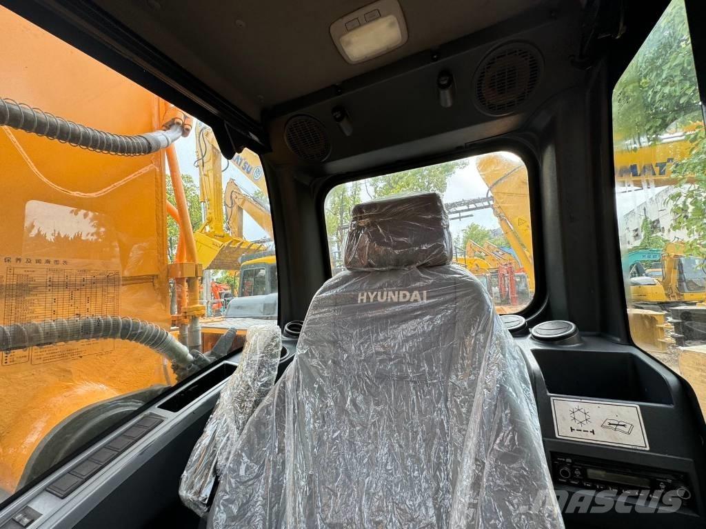 Hyundai 305LC-9T 履带挖掘机