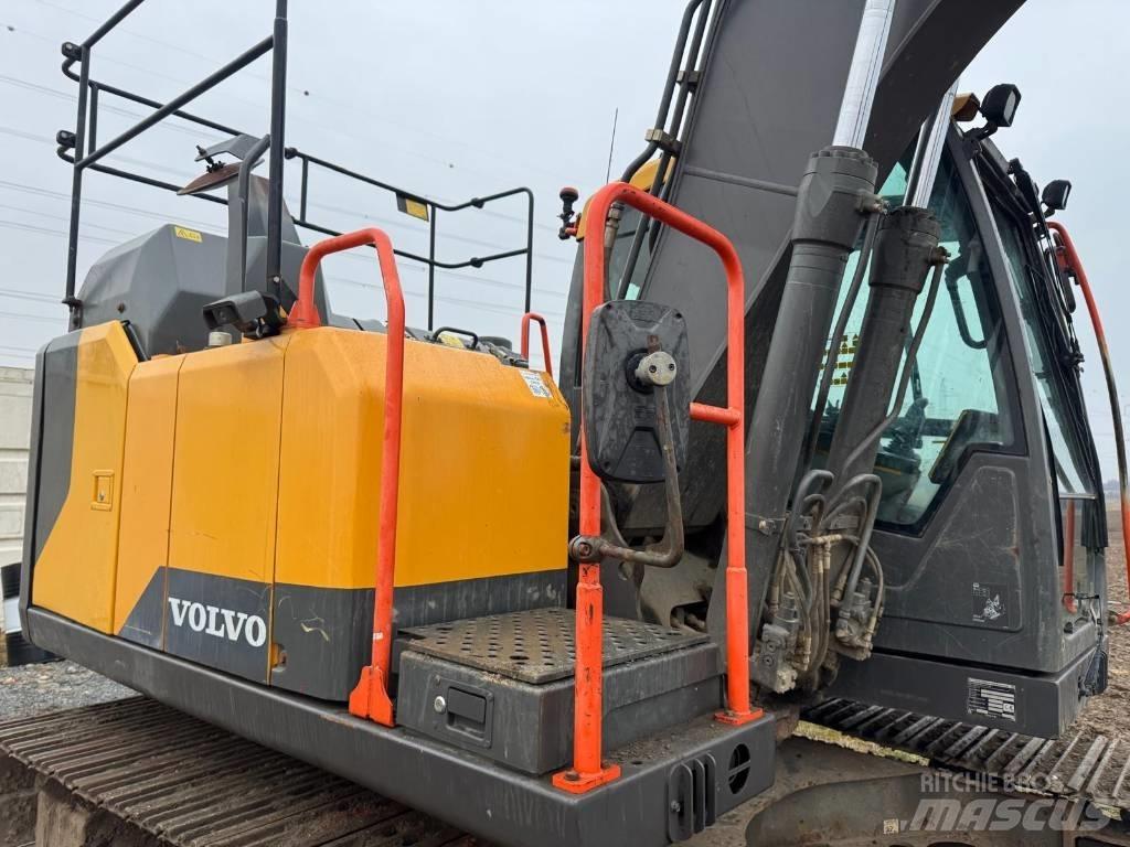 Volvo EC 140 EL 履带挖掘机