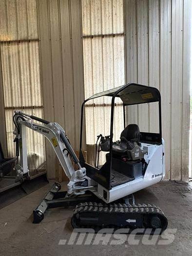 Bobcat E14 小型挖掘机