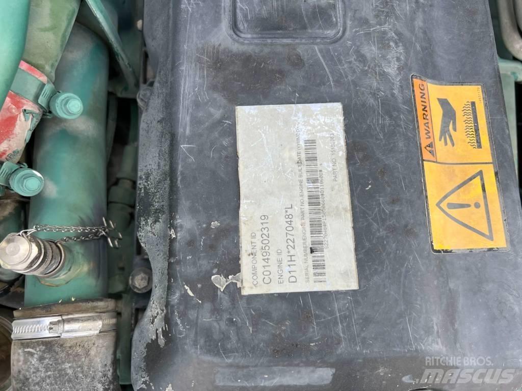 Volvo A25F 铰接式自卸车