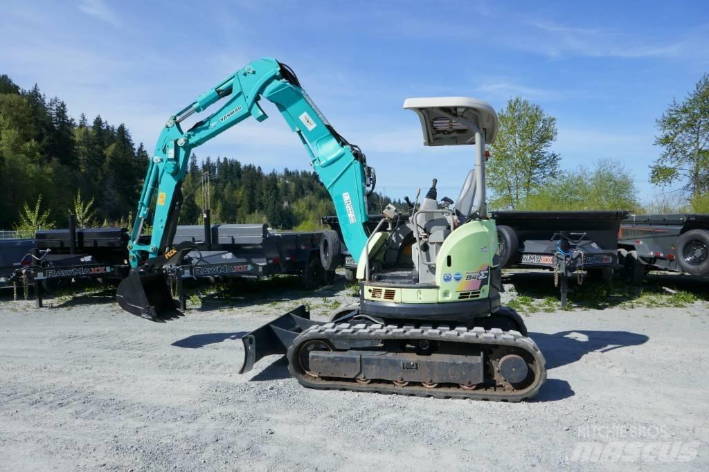 Yanmar B4-6A 小型挖掘机