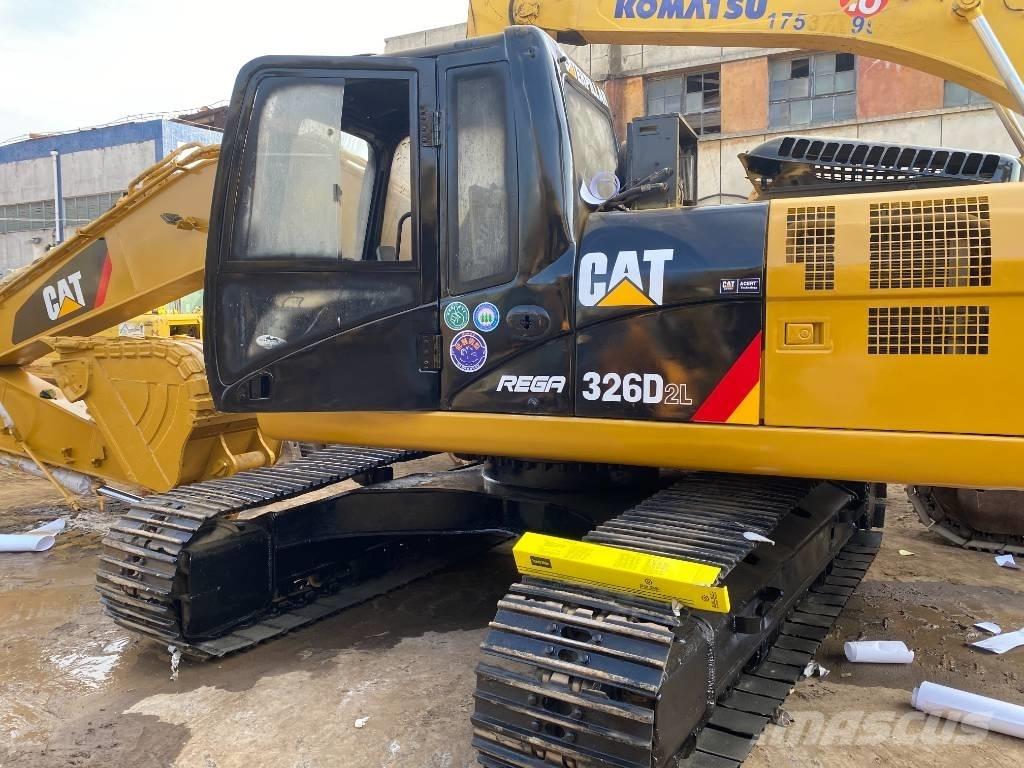 CAT 326d2l 履带挖掘机
