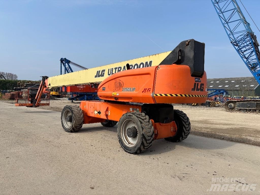JLG 1350 SJP 直臂高空工作平台