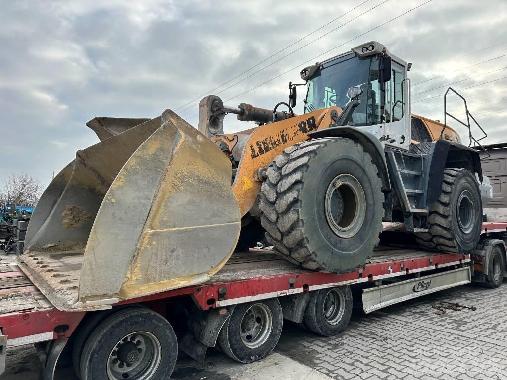 Liebherr L 566 轮式装载机