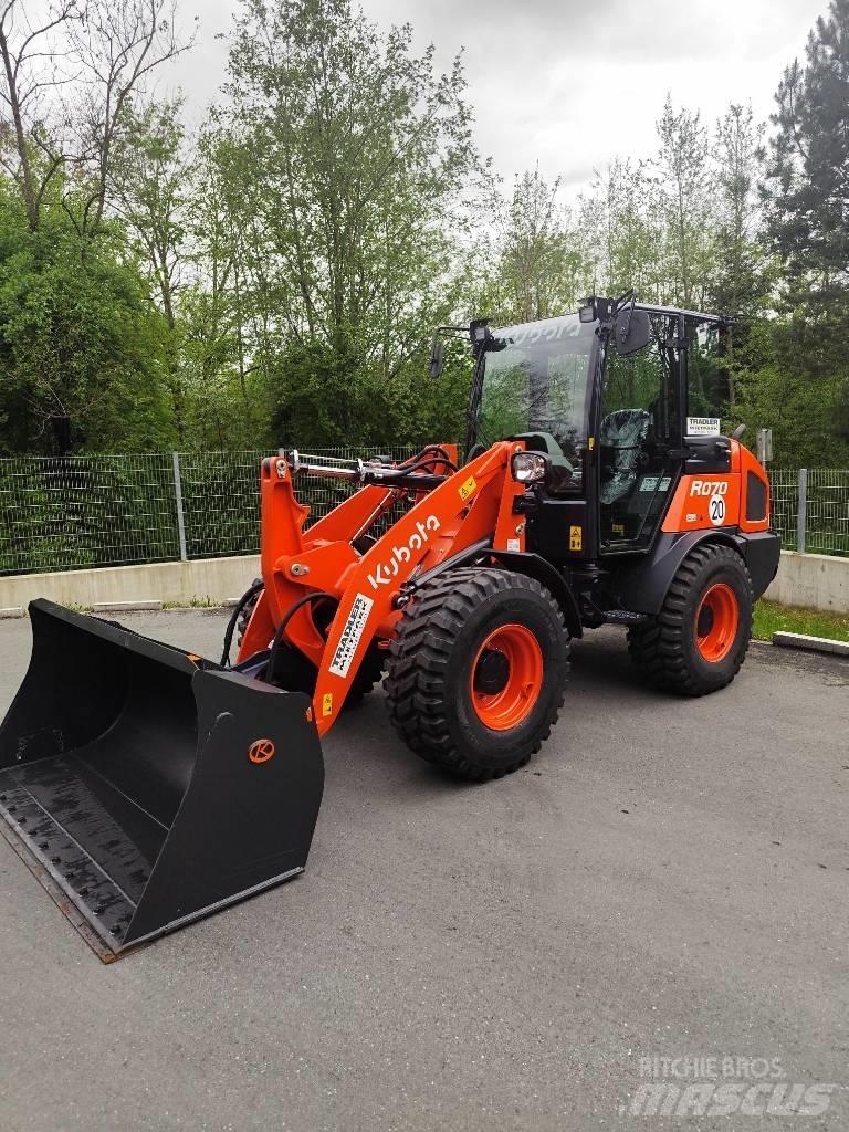 Kubota R 070 轮式装载机