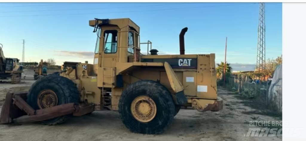 CAT 824 C 轮式推土机