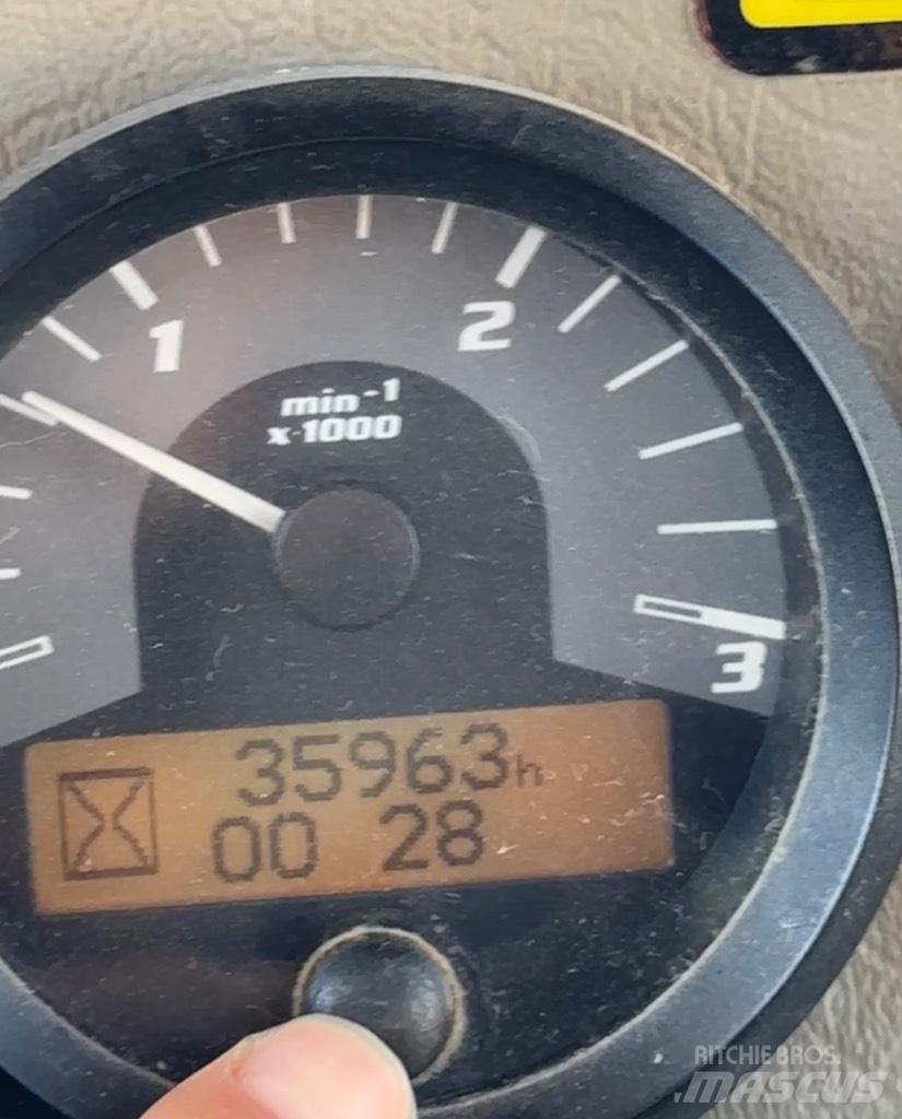 Moxy MT 31 铰接式自卸车