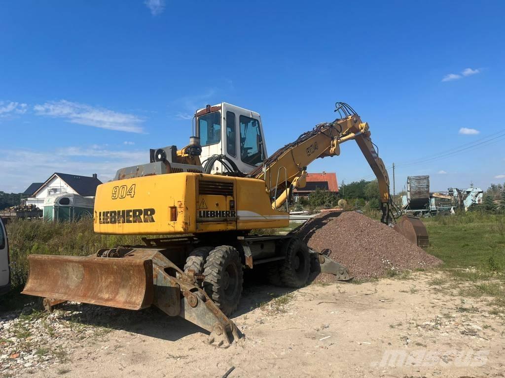 Liebherr A 904 C 工业挖掘机